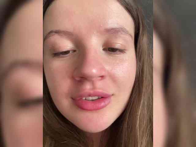 RosalineLov webcam
