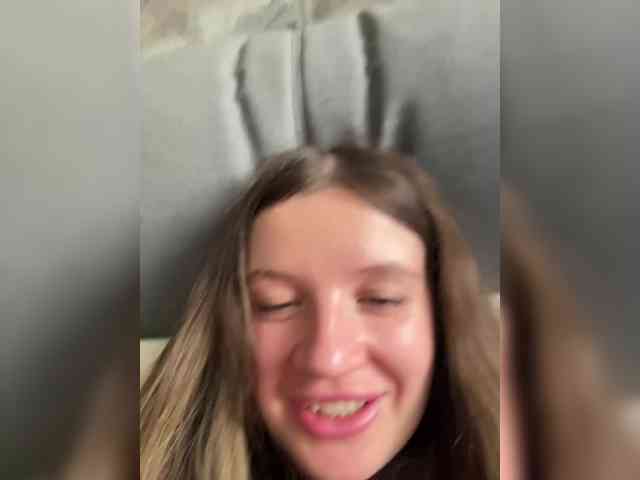 RosalineLov webcam