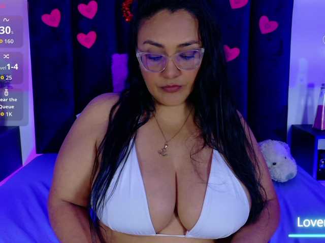 Scarlet-Ray's BongaCams show and profile
