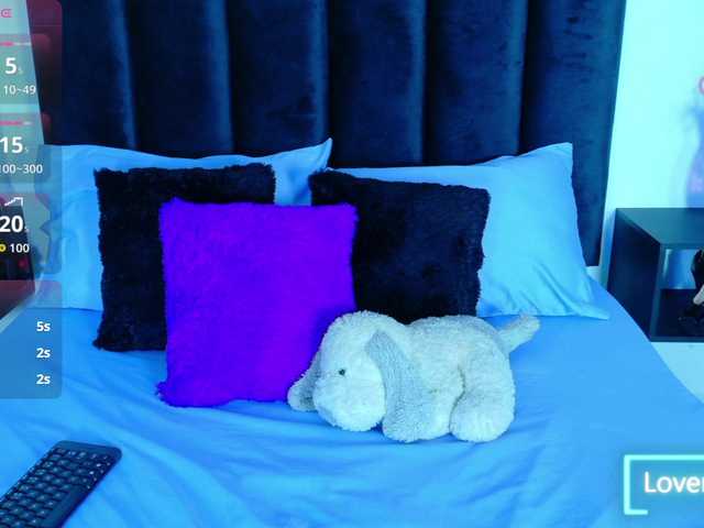 Scarlet-Ray's BongaCams show and profile