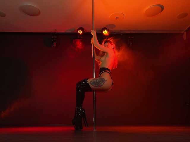 ChocoPie's BongaCams show and profile