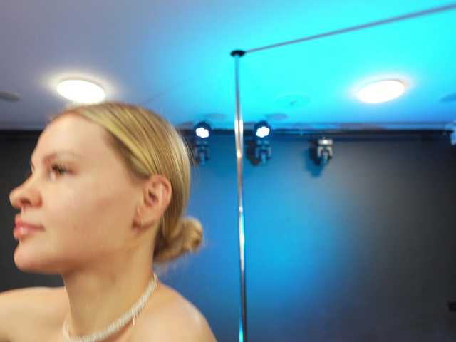 ChocoPie's BongaCams show and profile