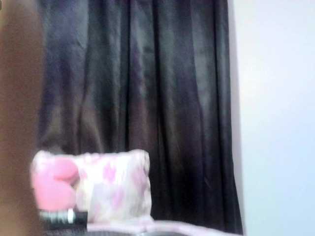 PIINK-2025's BongaCams show and profile