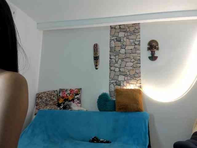 PIINK-2025 Live Webcam on BongaCams