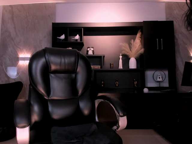 AgathaKondo1's BongaCams show and profile