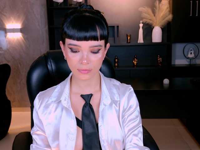 AgathaKondo1's BongaCams show and profile