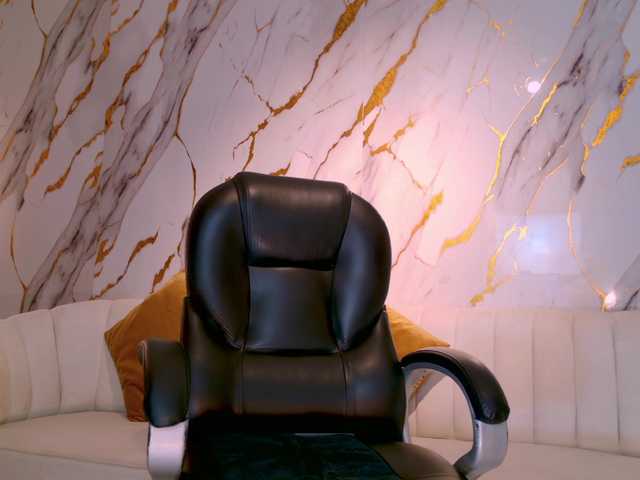 AgathaKondo1's BongaCams show and profile