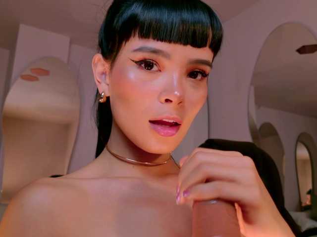 AgathaKondo1's BongaCams show and profile