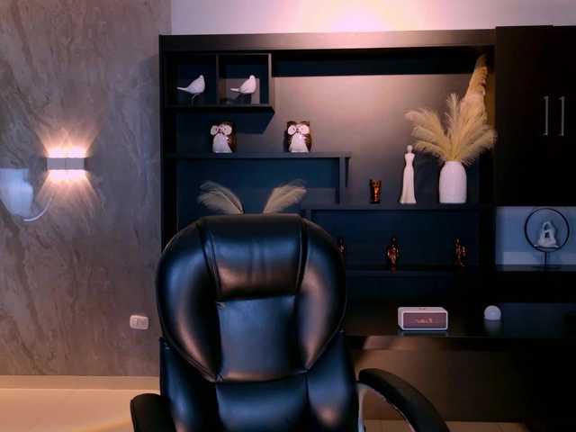 AgathaKondo1's BongaCams show and profile