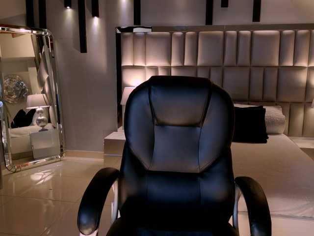 AgathaKondo1's BongaCams show and profile