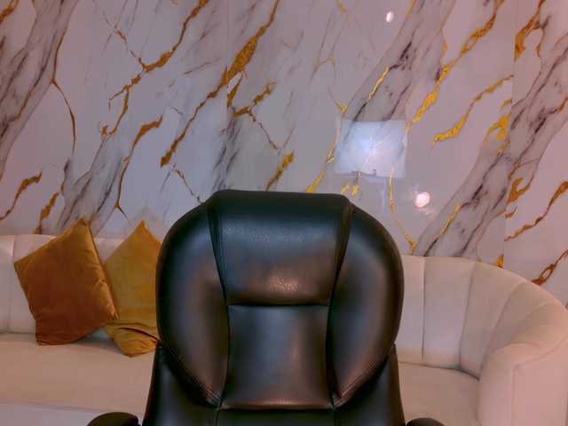 AgathaKondo1's BongaCams show and profile