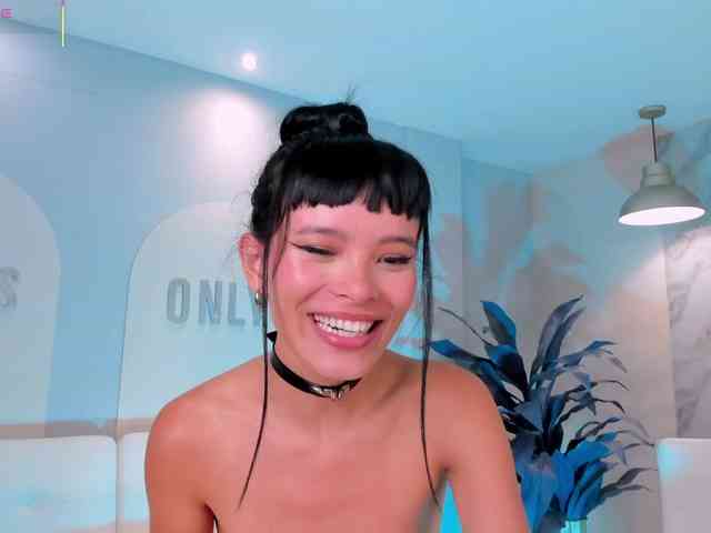 AgathaKondo1 webcam