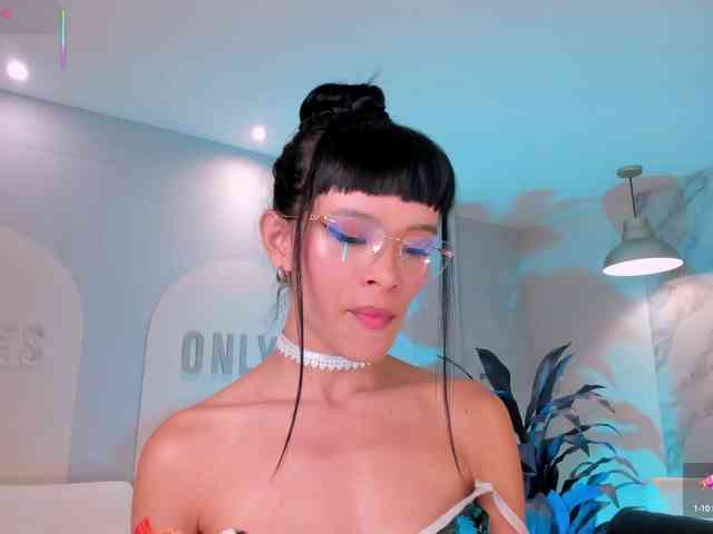 AgathaKondo1 webcam