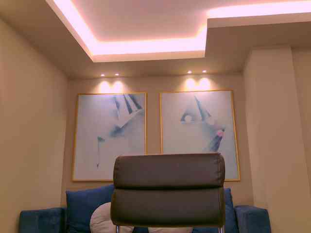 AgathaKondo1 webcam
