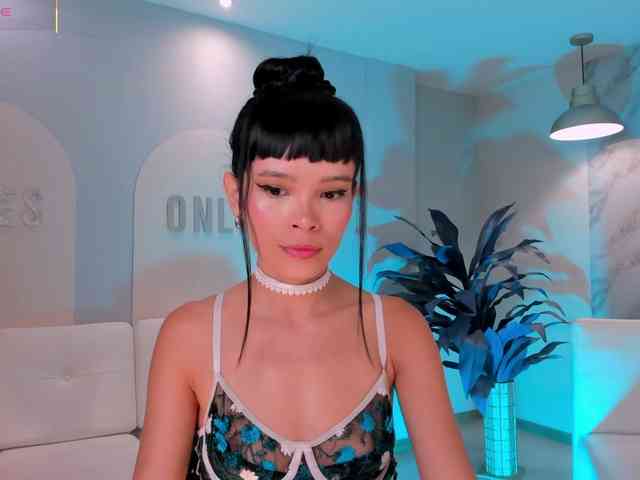 AgathaKondo1 webcam