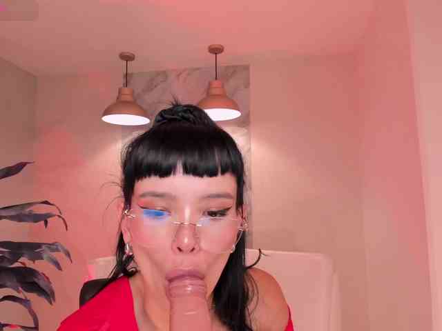 AgathaKondo1 webcam