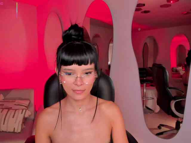 AgathaKondo1 webcam