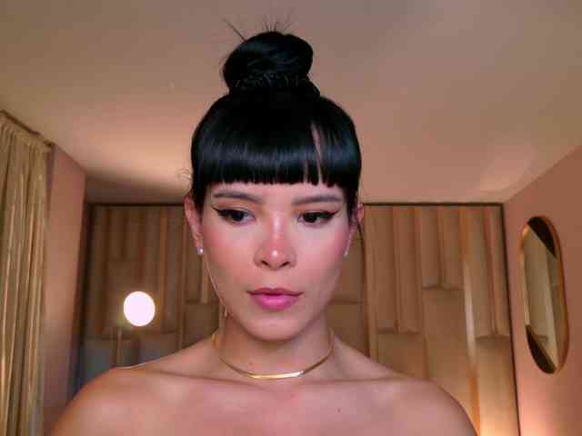 AgathaKondo1 webcam