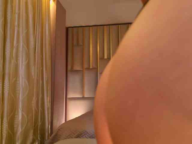 AgathaKondo1 webcam
