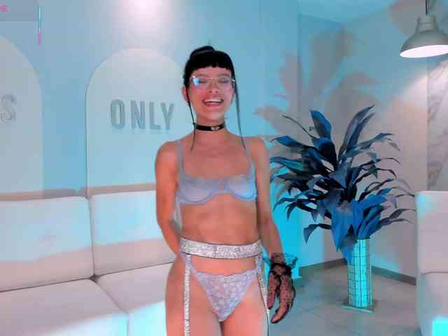 AgathaKondo1 webcam