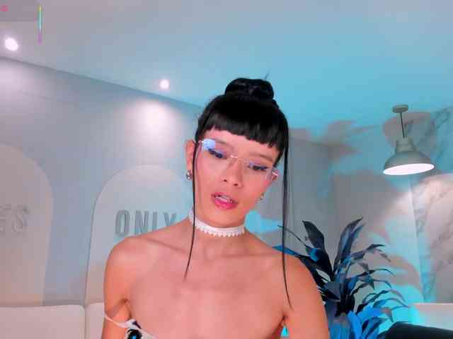 AgathaKondo1 webcam