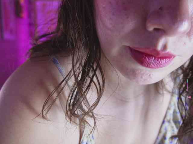 AliciaKennet AliciaKennet