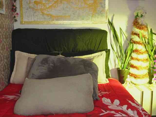 AliciaKennet AliciaKennet