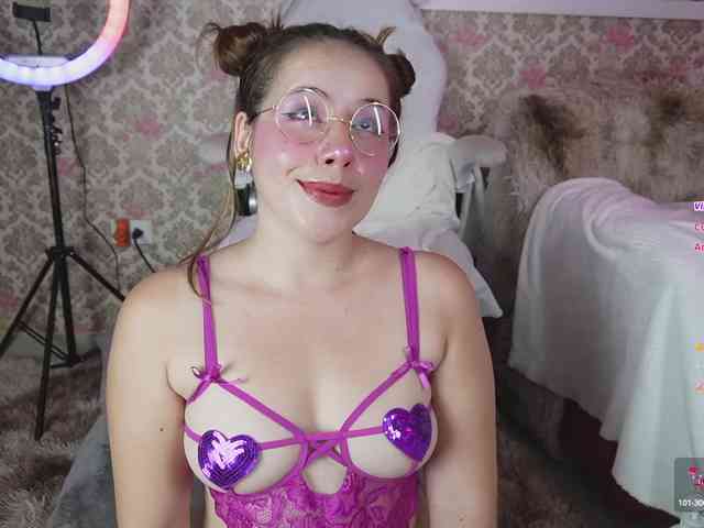 porno webcam live AliciaKennet