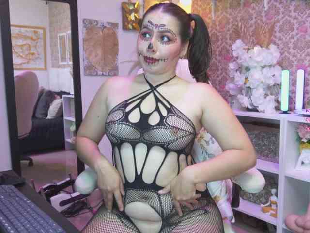 AliciaKennet webcam