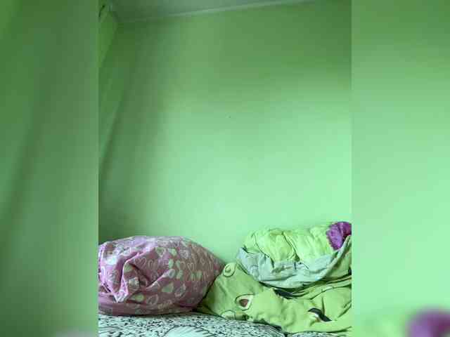 AdelinaKiskina webcam