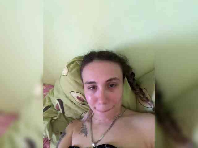 AdelinaKiskina webcam