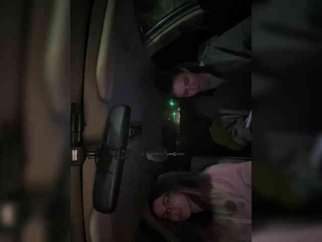 AdelinaKiskina webcam
