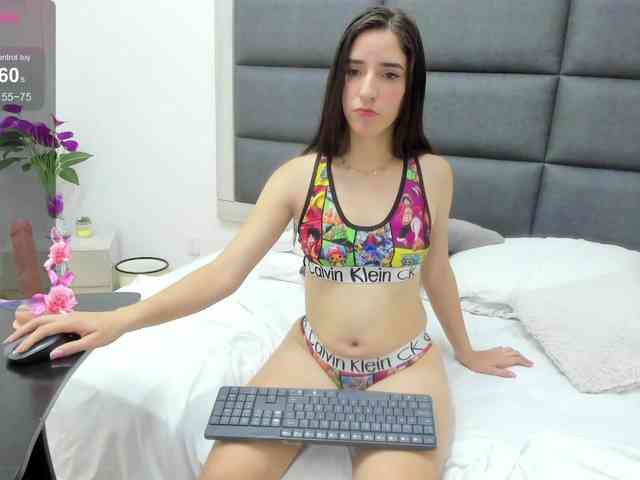 SarahThompsonn webcam