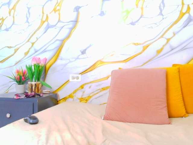 AmbarSmit's BongaCams show and profile