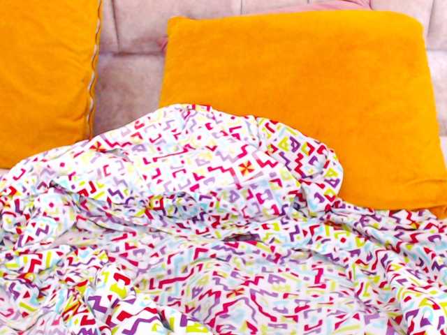 AmbarSmit's BongaCams show and profile