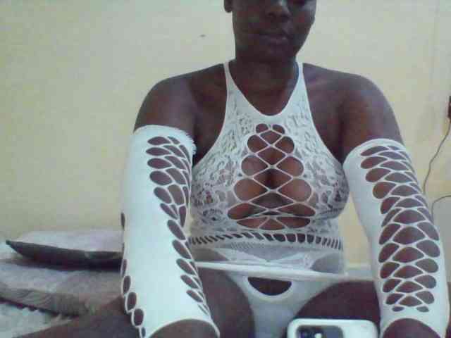 Mahipo98 webcam
