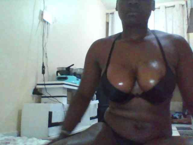 Mahipo98 webcam