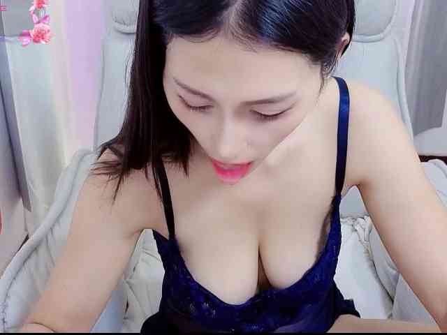 mimichan-777 webcam