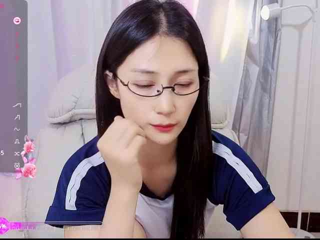 mimichan-777 webcam