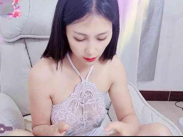 mimichan-777 webcam