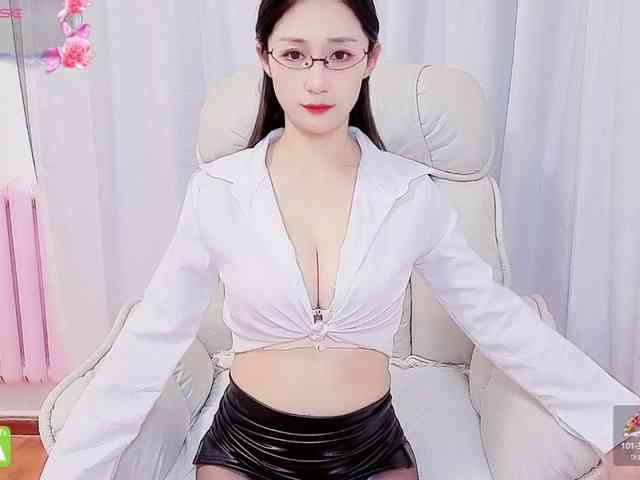 mimichan-777 webcam