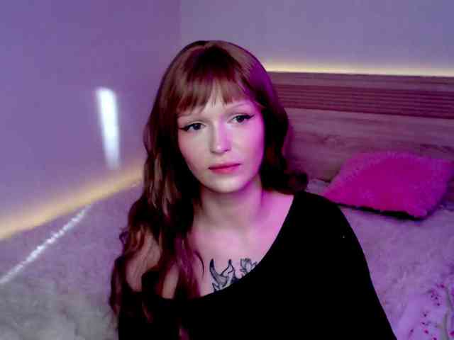 MiaLali webcam