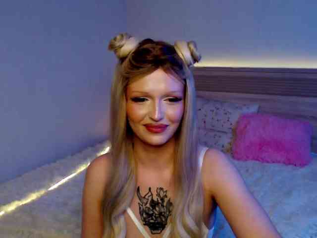 MiaLali webcam