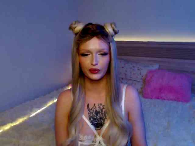 MiaLali webcam