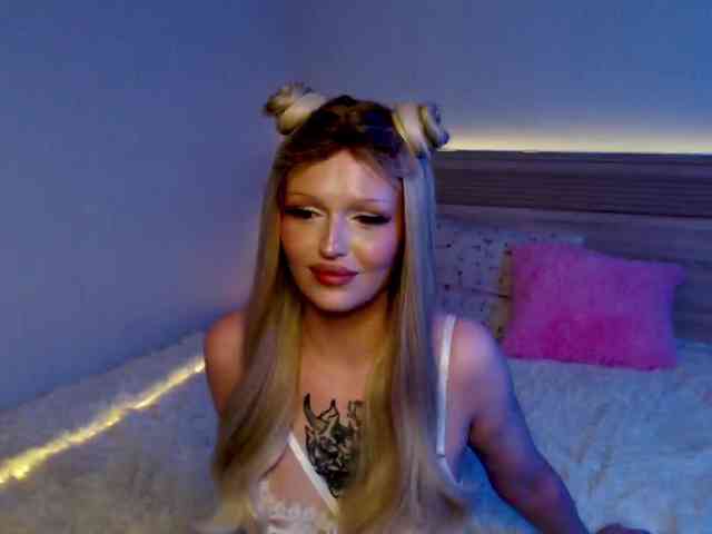 MiaLali webcam