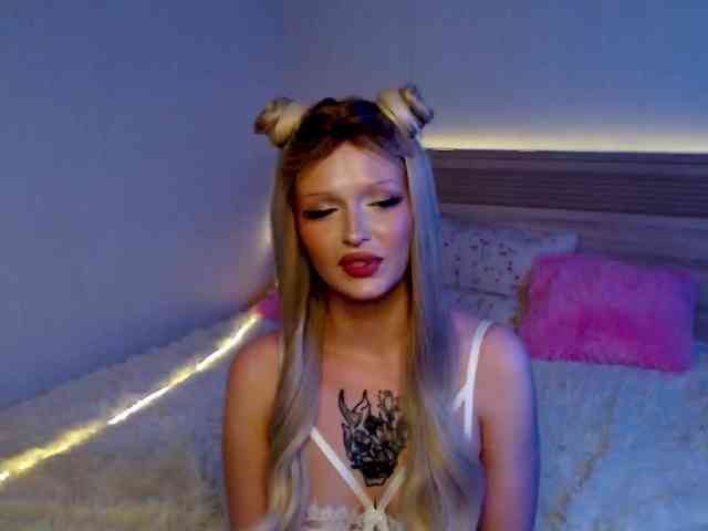MiaLali webcam