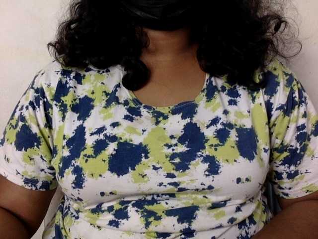 sexyshadyy webcam