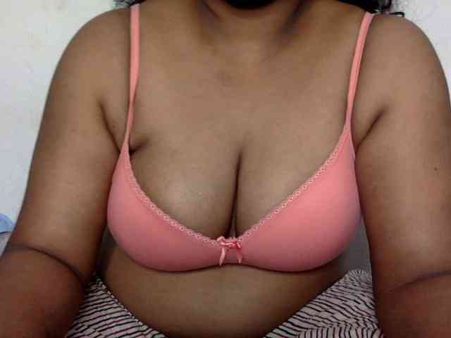 sexyshadyy webcam