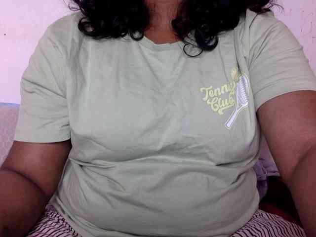 sexyshadyy webcam
