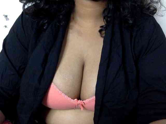 sexyshadyy webcam